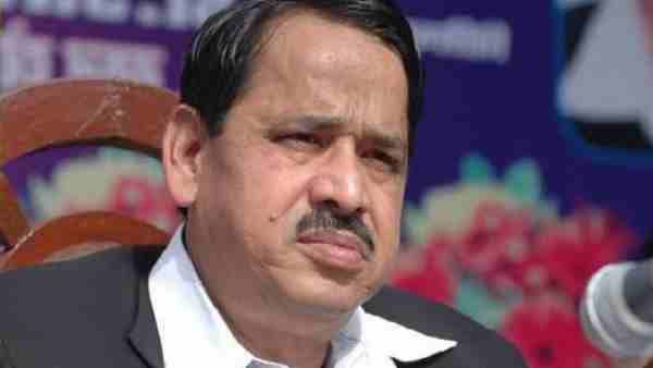 MP-MLA कोर्ट ने जारी किया नसीमुद्दीन सिद्दीकी समेत पांच के खिलाफ गिरफ्तारी वारंट, जानिए क्यों