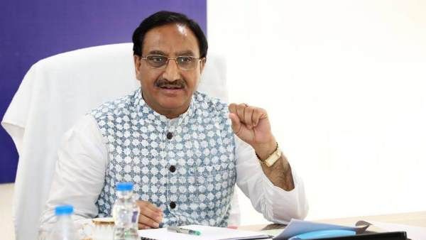 नई शिक्षा नीति में आरक्षण प्रावधानों को नहीं बदला जाएगा: निशंक