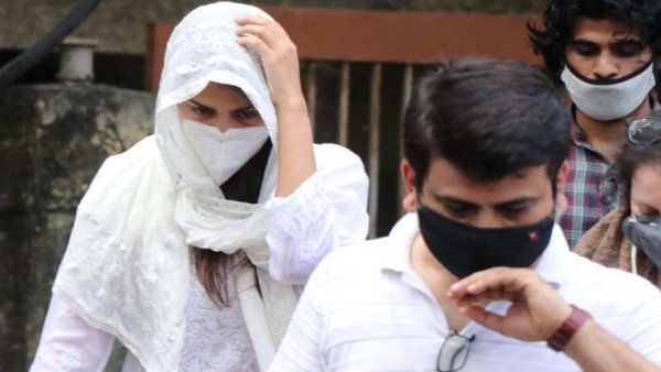 सुशांत सिंह केस में पहली क्लीन चिट, रिया चक्रवर्ती के मुर्दाघर में प्रवेश पर इन दो संस्थानों को मिली राहत