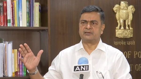 सीट शेयरिंग पर मोदी के मंत्री ने कहा- बिहार में अपने दम पर बना सकते हैं सरकार, लेकिन...