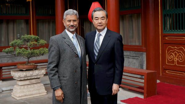 LAC पर तनाव के बीच मॉस्‍को में चीनी विदेश मंत्री के साथ लंच पर मिलेंगे एस जयशंकर