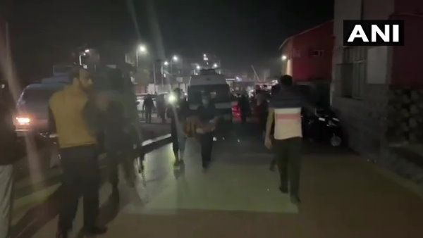 J&K: अनंतनाग में CRPF की चैक पोस्ट पर ग्रेनेड हमला, दो जवान घायल