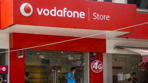 क्या मुकदमा हारने के बाद अब Vodafone को सरकार देगी 20 हजार करोड़ रुपए?