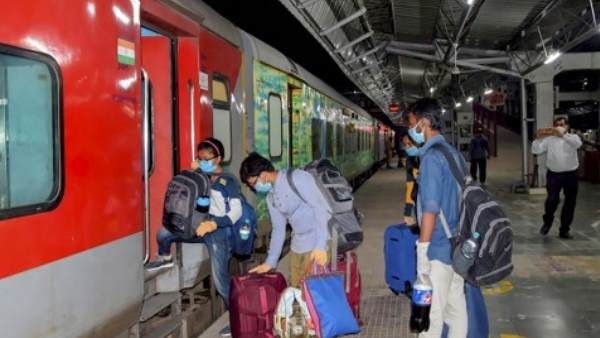 त्योहारी सीजन में रेलवे का बड़ा तोहफा, इन दो महीनों में चलाई जाएंगी 200 अतिरिक्त ट्रेन