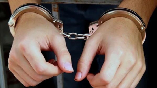 दिल्ली: IPL में सट्टा लगाने के आरोप में 6 लोग गिरफ्तार, फार्म हाउस को बना रखा था अड्डा