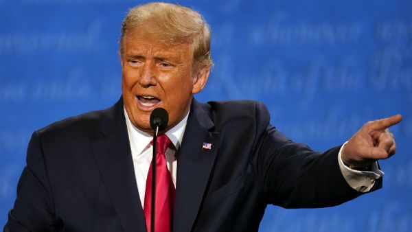 VIDEO: तीखे सवालों से परेशान होकर इंटरव्यू बीच में छोड़कर भाग गए डोनाल्ड ट्रंप