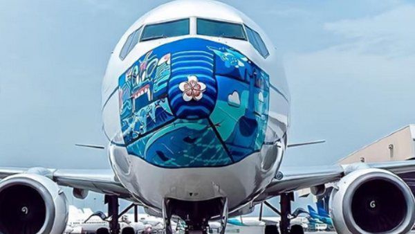 गरूड़ इंडोनेशिया ने अपने एयरबस को पहना दिया मास्क, मास्क पहनाने में लगे 120 घंटे