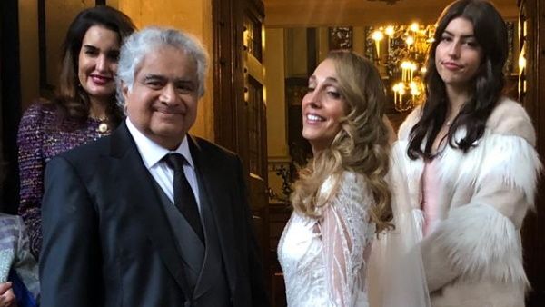 कितनी संपत्ति के मालिक हैं 65 की उम्र में दूसरी शादी करने वाले मशहूर वकील हरीश साल्वे