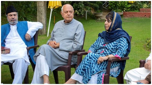 कश्मीर में राजनीतिक हलचल तेज: महबूबा मुफ्ती और अब्दुल्ला के बीच 'गुपकर' बैठक, जानिए क्या है ये समझौता