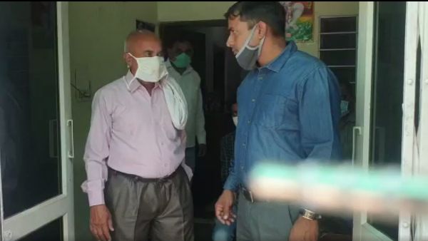 पीडब्ल्यूडी के XEN अशोक कुमार वर्मा व AEN जीएस चहार 1,26000 की रिश्वत लेते गिरफ्तार