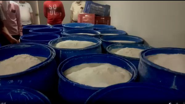 राजस्थान : छापे के दौरान यहां मिला 'पत्थर' जैसा दूध, वीडियो देखकर हैरान हो जाएंगे आप
