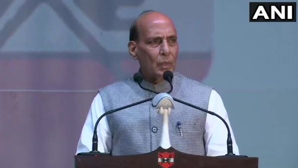 चीन पर राजनाथ सिंह का तंज-भारत हमेशा अपने सभी पड़ोसियों के साथ अच्छा संबंध चाहा