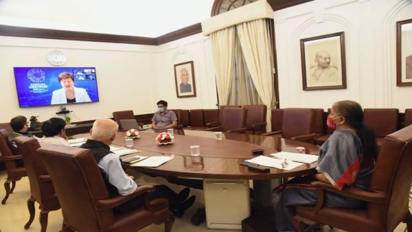 विश्व बैंक-IMF विकास समिति मीटिंगः वित्त मंत्री ने महामारी नियंत्रण के लिए उठाए कदमों को साझा किया