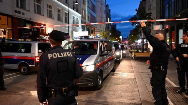 वियना आतंकी हमला: भारतीय दूतावास ने ऑस्ट्रिया में अपने नागरिकों को जारी किया अलर्ट