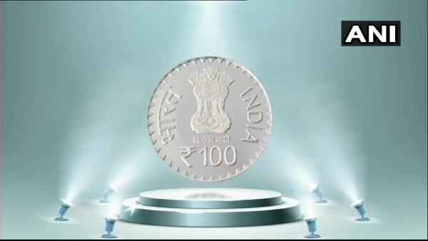 लखनऊ विश्वविद्यालय के शताब्दी स्थापना दिवस पर पीएम मोदी ने जारी किया 100 का सिक्‍का और डाकटिकट, संबोधन में बोली ये बात