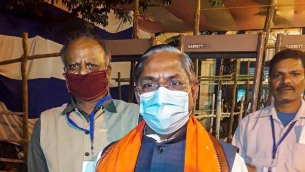 बिहार: नंदकिशोर यादव को स्पीकर ना बनाना क्या भाजपा की बड़ी भूल होगी?