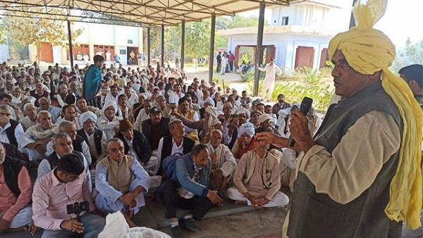 किसान आंदोलन: हरियाणा सरकार को झटका, सांगवान खाप प्रधान सोमवीर का इस्तीफा, खट्टर के सहयोगी विधायक थे