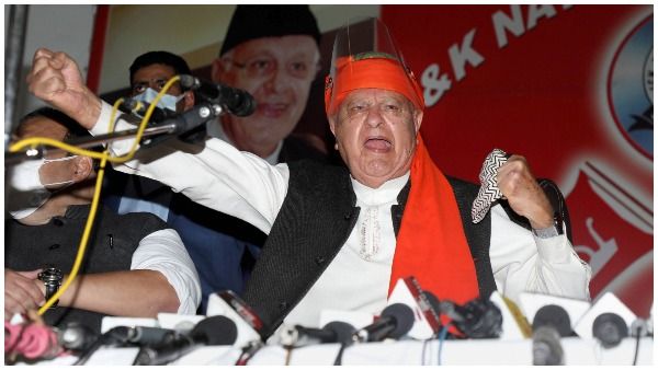 फारूक अब्दुल्ला ने भावुक होकर कहा- जबतक कश्मीर को उसका हक नहीं दिलवाता, मरूंगा नहीं