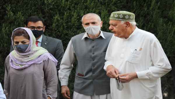 J&K:पहले इनकार कर फिर क्यों DDC चुनाव लड़ने को तैयार हुईं 'Gupkar'पार्टियां