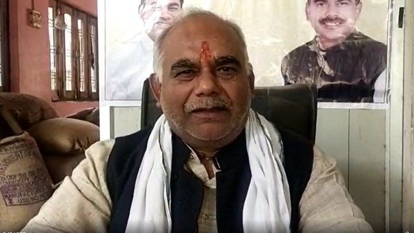 यूपी उपचुनाव: सपा MLA ने अखिलेश यादव को ठहराया जिम्मेदार, बताया क्यों हुई टूंडला सीट पर हार?