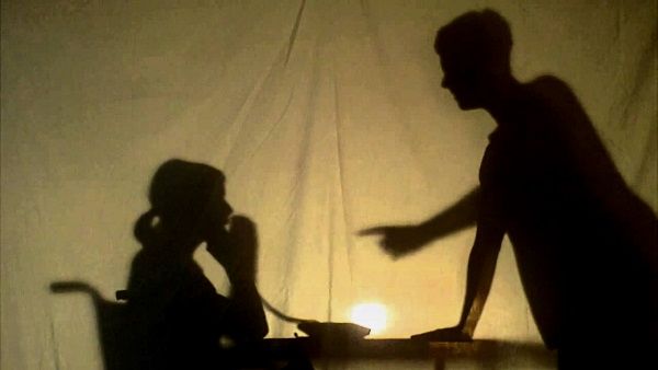 'कोरोना के बहाने पति नहीं ले जा रहा मुझे घुमाने', अदालत में आए छोटी-छोटी बातों के ऐसे झगड़े