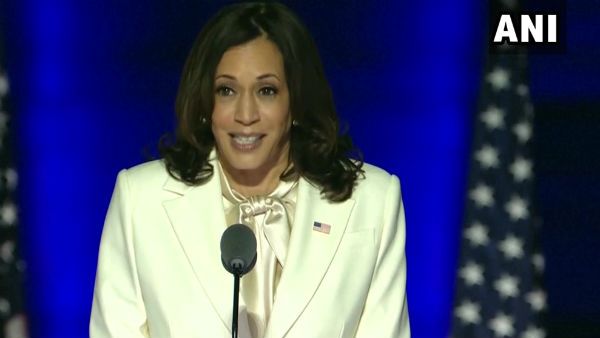 US: कमला हैरिस ने सीनेट से दिया इस्तीफा, बुधवार को बन जाएंगी अमेरिका की पहली महिला उपराष्ट्रपति