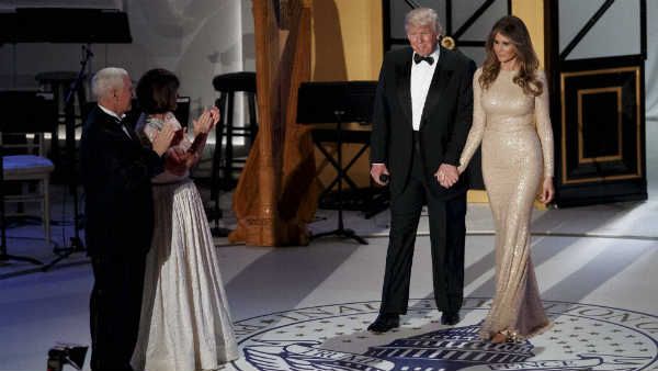 अमेरिका: डोनाल्‍ड ट्रंप को तलाक देते ही मेलानिया हो जाएंगी सबसे अमीर महिला, मिलेंगे 374 करोड़ रुपए!