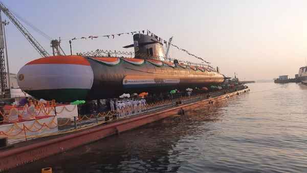 Indian Navy ने लांच की पांचवी ‘स्कॉर्पीन’ पनडुब्बी ‘वजीर’, जानें खासियत
