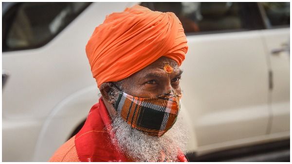 BJP सांसद साक्षी महाराज बोले,'जब बिना बकरे के बकरीद मनेगी, उसी साल बिना पटाखों के दिवाली होगी'