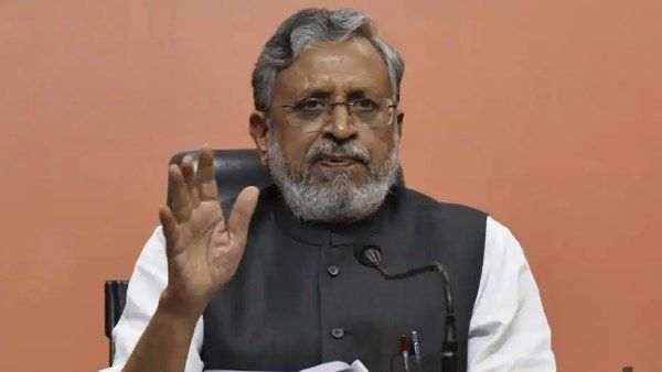 कौन बनेगा उपमुख्यमंत्री: विधायक दल की बैठक के बाद भी सुशील मोदी के नाम पर फंसा पेंच