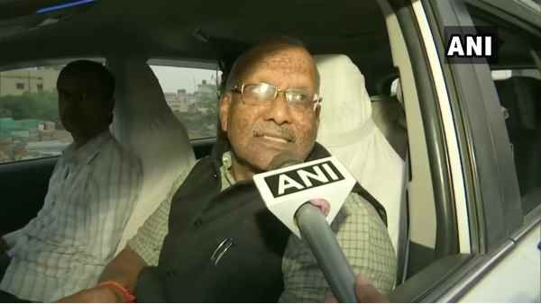 कौन हैं उप-मुख्यमंत्री बनने जा रहे तारकिशोर प्रसाद जिन्हें सुशील मोदी की जगह लाया गया?