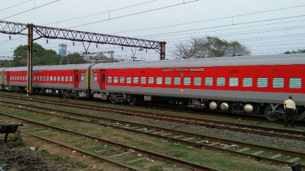 कोरोना काल में कपूरथला रेल कोच फैक्ट्री ने बनाया नया रिकॉर्ड, LHB कोचों का किया सबसे ज्यादा उत्पादन