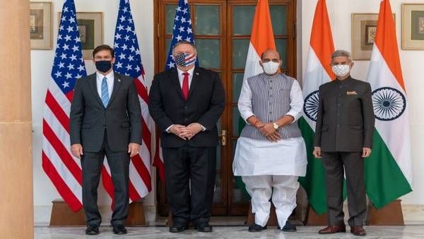 चीनी सीमा पर भारतीय सैनिकों की ठंड से रक्षा करेंगे अमेरिकी कपड़े, भारत पहुंची पहली खेप