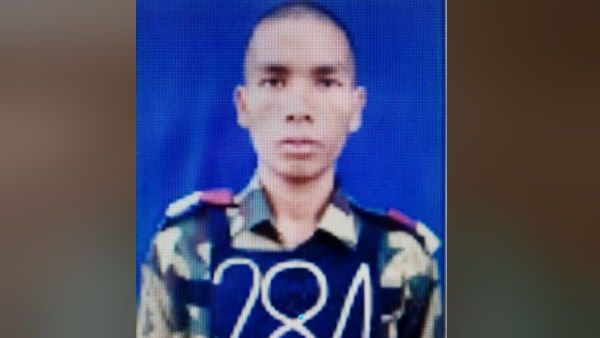 जम्मू-कश्मीर: पाकिस्तानी फायरिंग में BSF अधिकारी शहीद