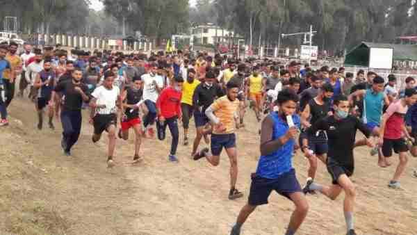 सेना भर्ती में शामिल होने आए 10 युवक मिले कोरोना पॉजिटिव, अधिकारियों में मचा हड़कंप