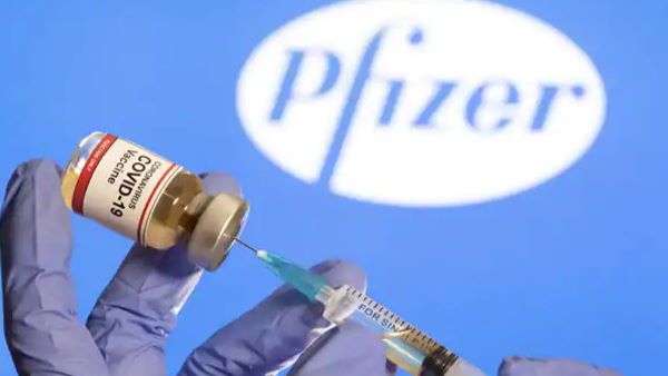 Coronavirus Vaccine:अमेरिका में कोरोना की वैक्सीन लेने के बाद हेल्थ वर्कर को हुई एलर्जी, जारी की गई गाइडलाइन