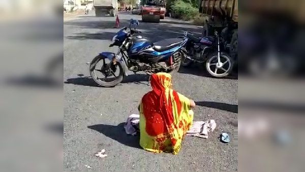 दौड़ते टैंपो से गिरी पोती को बचाने के लिए कूद पड़ी दादी, दोनों की चली गई जान, परिवार में थी इकलौती संतान