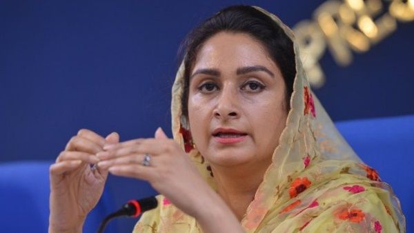 RLP ने छोड़ा बीजेपी का साथ, अकाली नेता हरसिमरत कौर ने दी बधाई