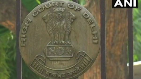 दिल्ली HC ने PM के विदेश दौरों को लेकर जारी CIC के आदेश पर लगाई रोक