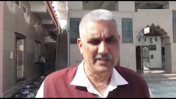 हरियाणा: MLA सोमबीर सांगवान ने खट्टर सरकार से समर्थन वापस लिया, बोले- किसानों पर हो रहा अत्याचार