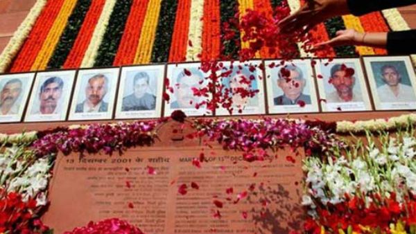 Parliament Attack: लोकतंत्र के मंदिर की रक्षा करने वाले मां भारती के वीर जाबाज सपूतों को नमन