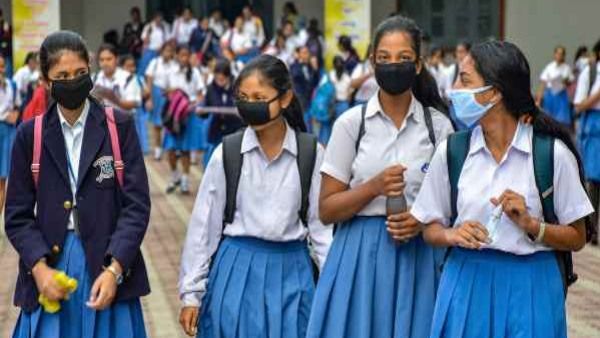School Reopen: जनवरी 2021 में स्कूल जाने की तैयारी कर लें छात्र, जानिए किस राज्य में कब से खुलेंगे