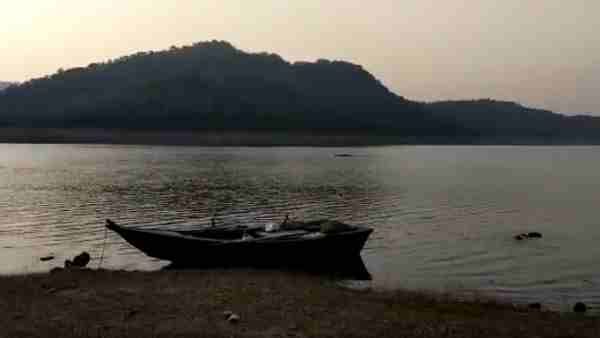 हिमाचल प्रदेश: गोविंद सागर झील में नाव पलटने से तीन लोग डूबे, एक का मिला शव