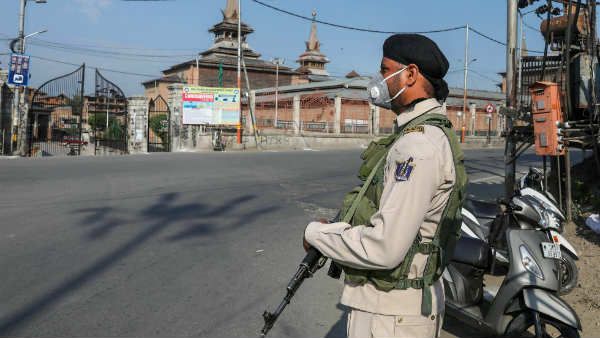 जम्मू-कश्मीर सरकार ने 31 जनवरी तक बढ़ाया लॉकडाउन प्रतिबंध