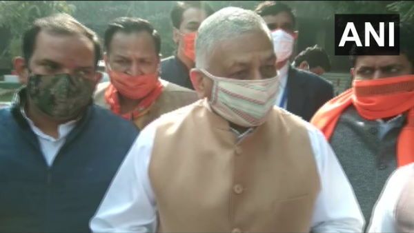 केंद्रीय मंत्री वीके सिंह बोले-जो आंदोलन कर रहे हैं वो किसान तो नहीं दिखते