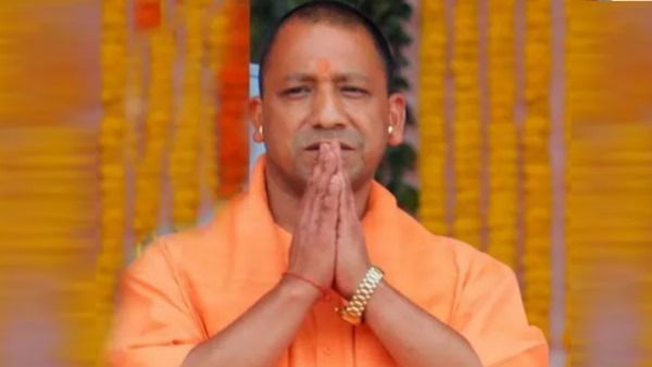 योगी सरकार की मिशन शक्ति की मुहिम ला रही रंग, फैशन डिजाइनर मंजरी ग्रामीण महिलाओं को बना रहीं सशक्‍त