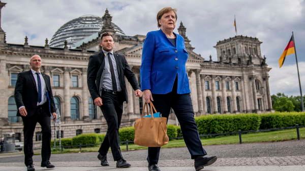 Germany: एंजेला मर्केल की जगह कौन लेगा ? गद्दी के लिए 5 दावेदारों में कड़ा मुकाबला