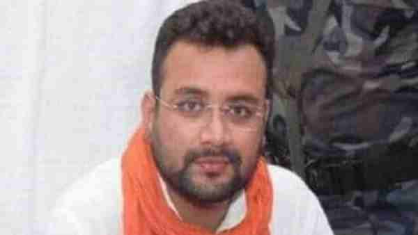 Amanmani Tripathi की बढ़ीं मुश्किलें, MP-MLA कोर्ट ने जारी किया गिरफ्तारी वारंट