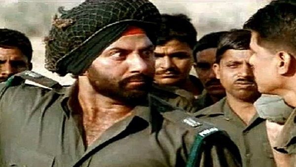 Army Day: ये हैं बॉलीवुड की बेस्ट फिल्में, जिनमें फिल्मी हीरो ने निभाए Real Hero के रोल, जीता लोगों का दिल