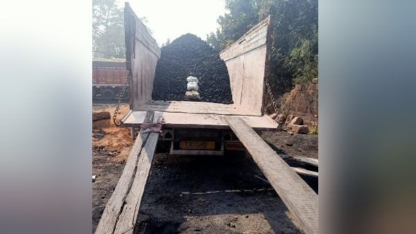 Odisha: एसटीएफ ने किया कार्गो चोरी गिरोह का पर्दाफाश, 13 लाख रुपए का माल जब्त